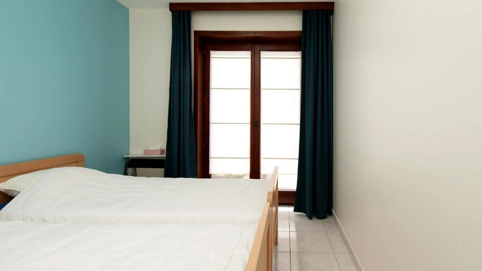 2 Bedroom Apartment, Near Epernay Square Middelkerke 0*,  Belgium