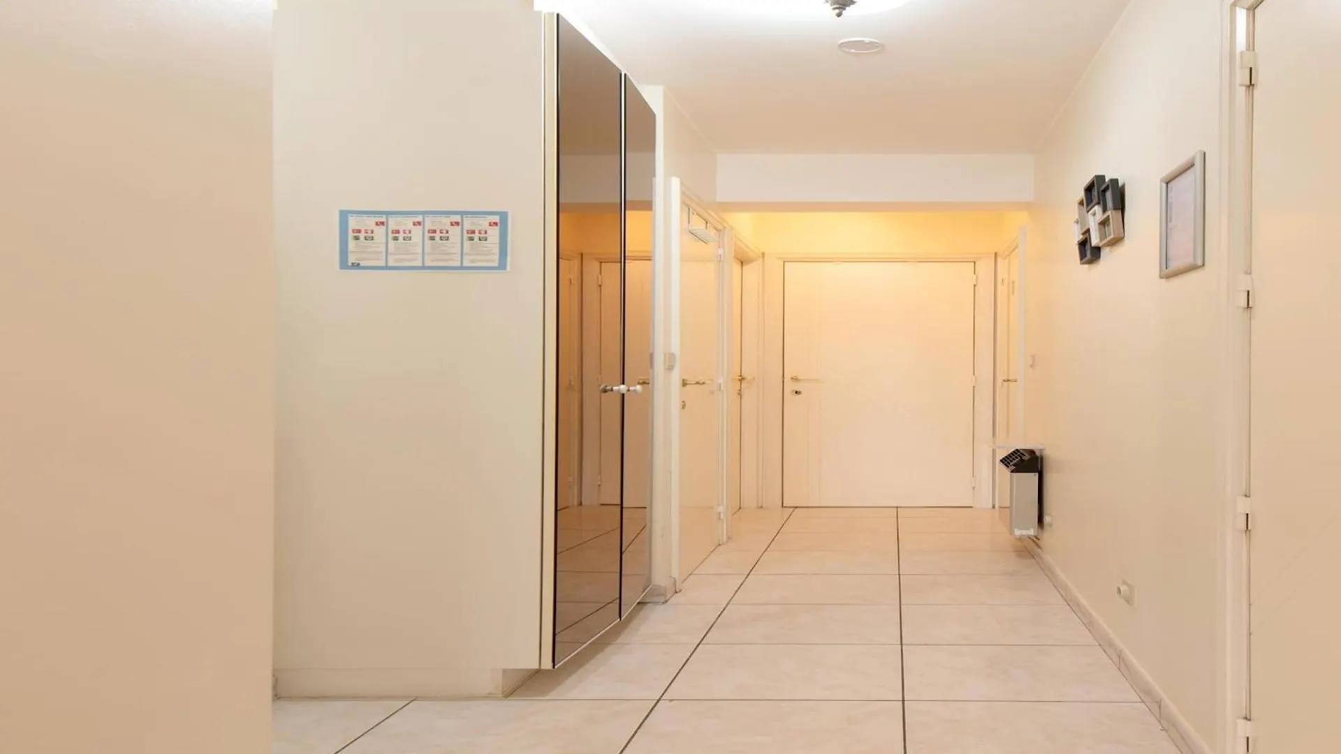 Apartment 2 Bedroom Apartment, Near Epernay Square Middelkerke