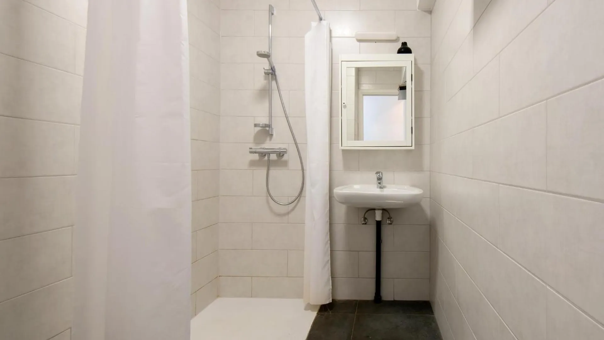 Apartment 2 Bedroom Apartment, Near Epernay Square Middelkerke