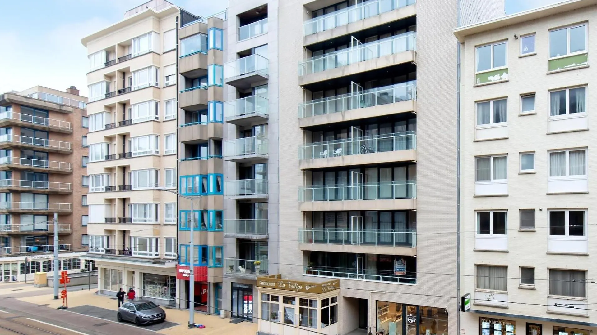 2 Bedroom Apartment, Near Epernay Square Middelkerke 0*,