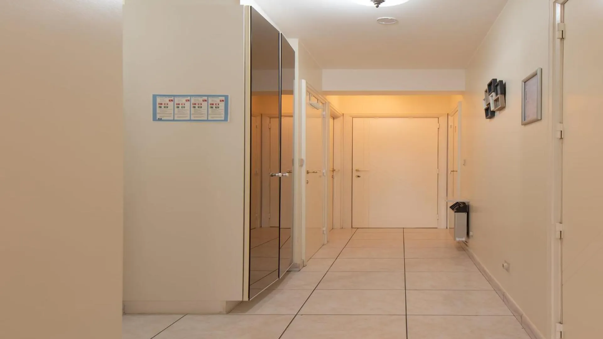 2 Bedroom Apartment, Near Epernay Square Middelkerke