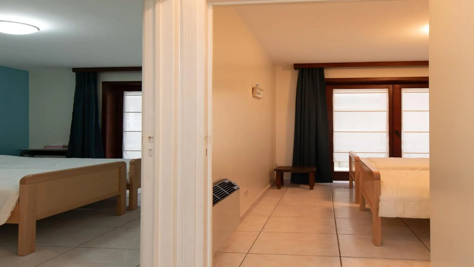 2 Bedroom Apartment, Near Epernay Square Middelkerke Apartament